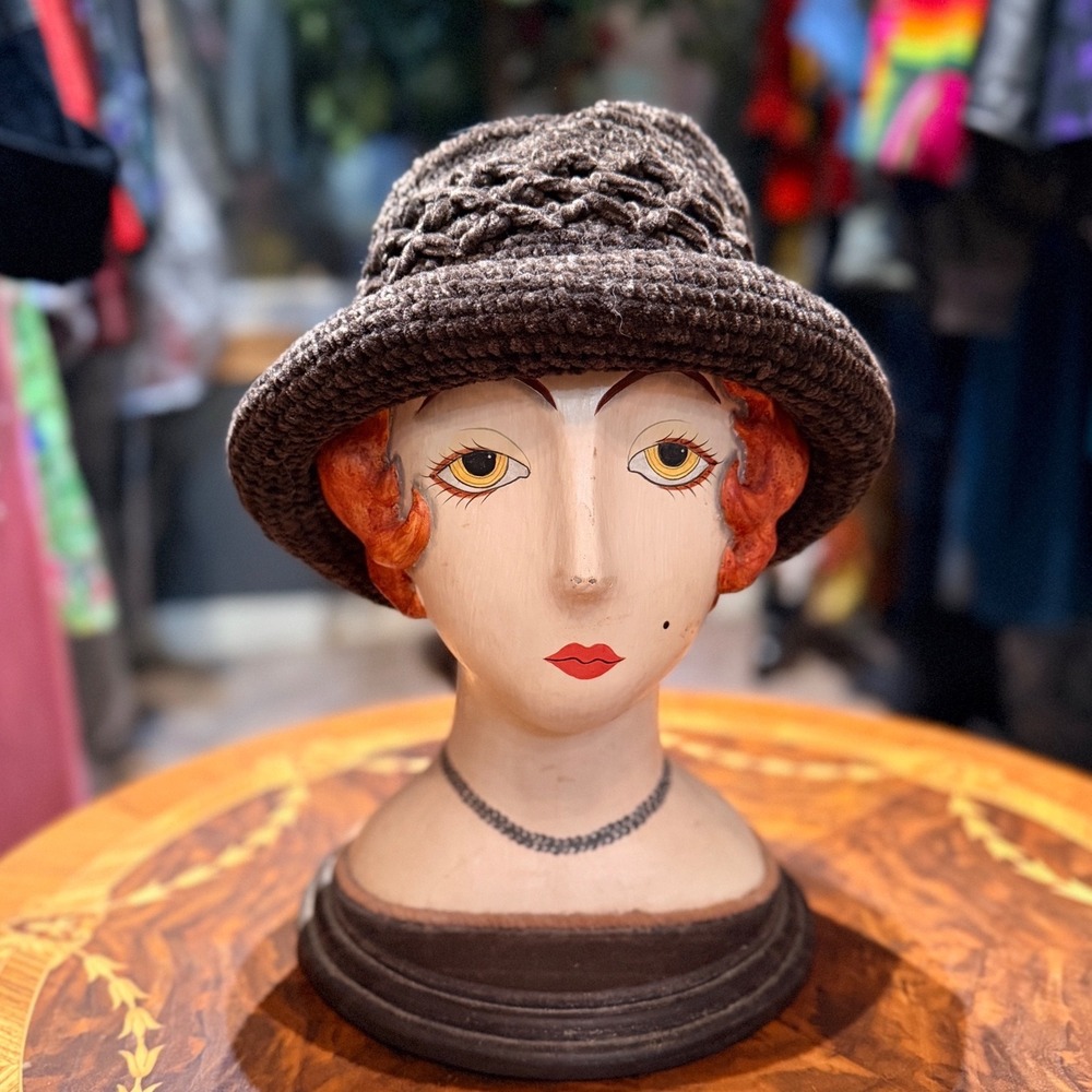 Brown VTG Crochet Knit Chenille Bucket Hat‎ Textured Boho Chic